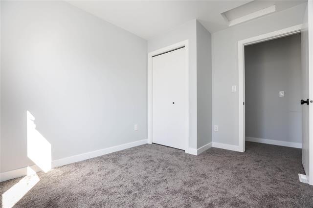









571


Burrows

AVE,
Winnipeg,




MB
R2W 2A5

