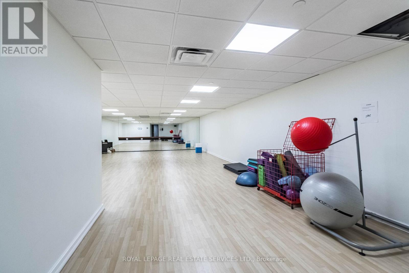 












1614 - 705 KING STREET W

,
Toronto,




Ontario
M5V2W8

