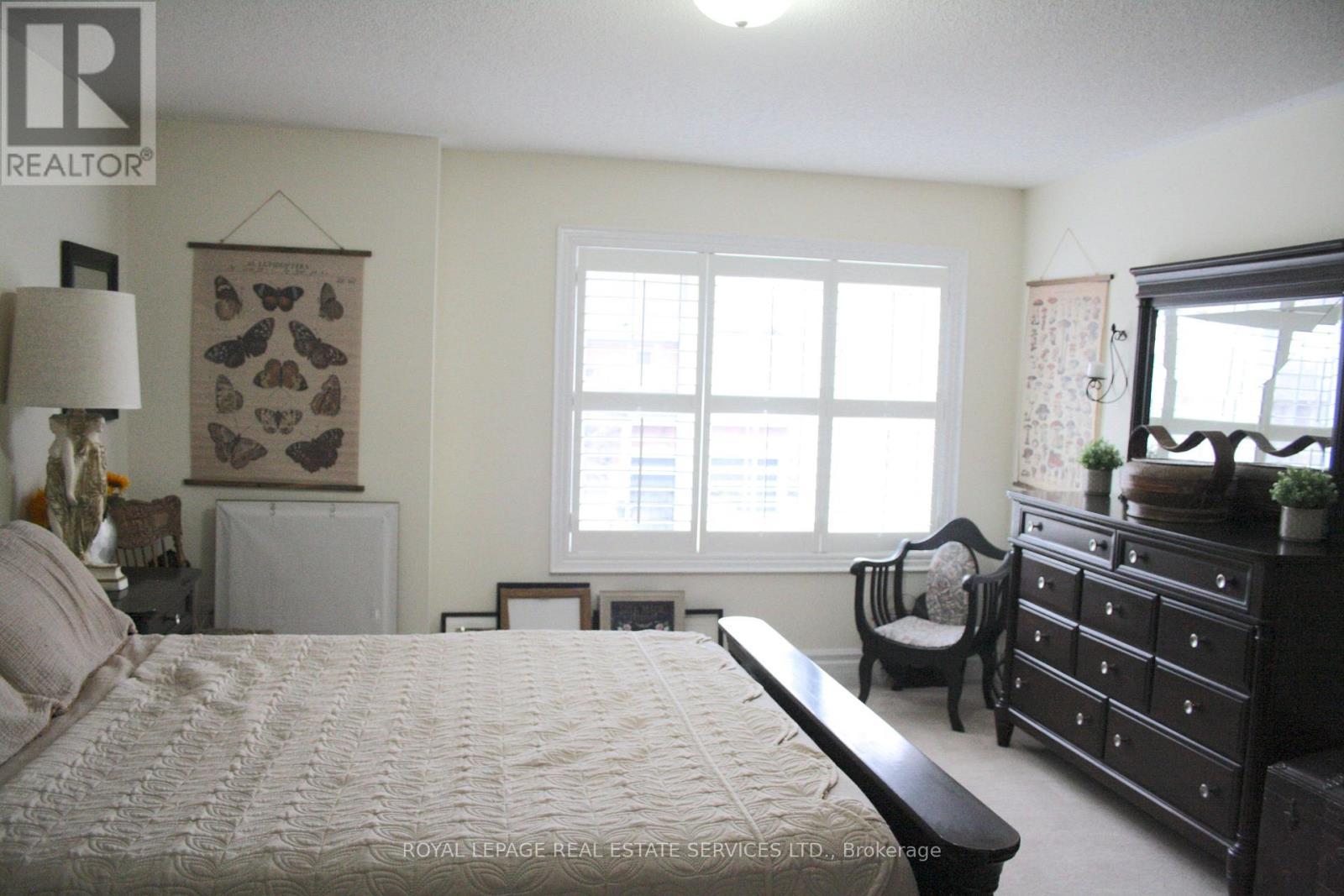 












261 NAUTICAL BOULEVARD

,
Oakville,




Ontario
L6L0B9

