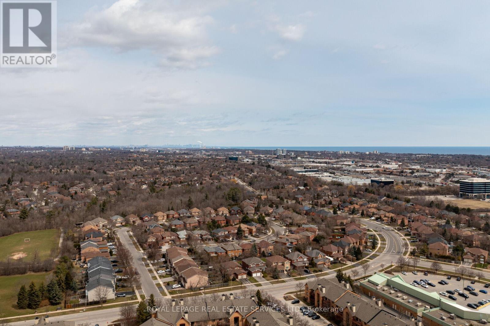 












1021 - 1504 PILGRIMS WAY

,
Oakville,




Ontario
L6M3H1

