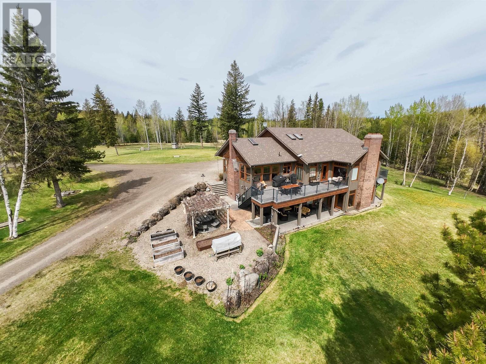 












2760 ERNST ROAD

,
Quesnel,




British Columbia
V2J6H6

