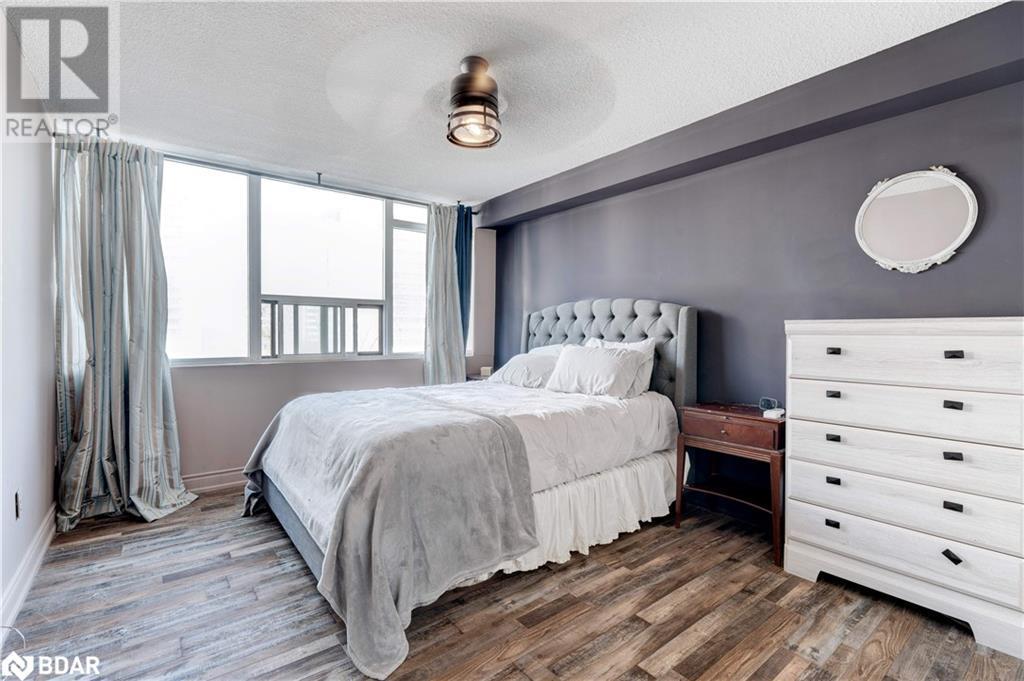 












120 DUKE Street Unit# 808

,
Hamilton,




Ontario
L8P4T1

