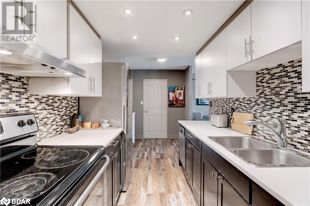 












120 DUKE Street Unit# 808

,
Hamilton,




Ontario
L8P4T1


