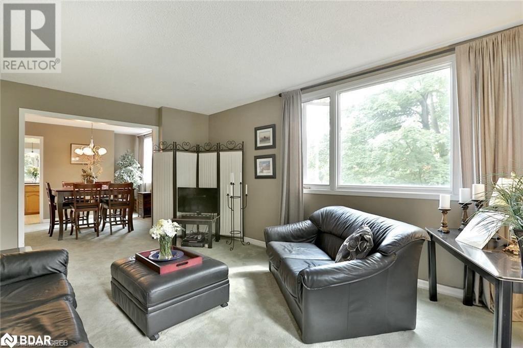 












225/269 CAMPBELL Avenue E

,
Campbellville,




Ontario
L0P1B0

