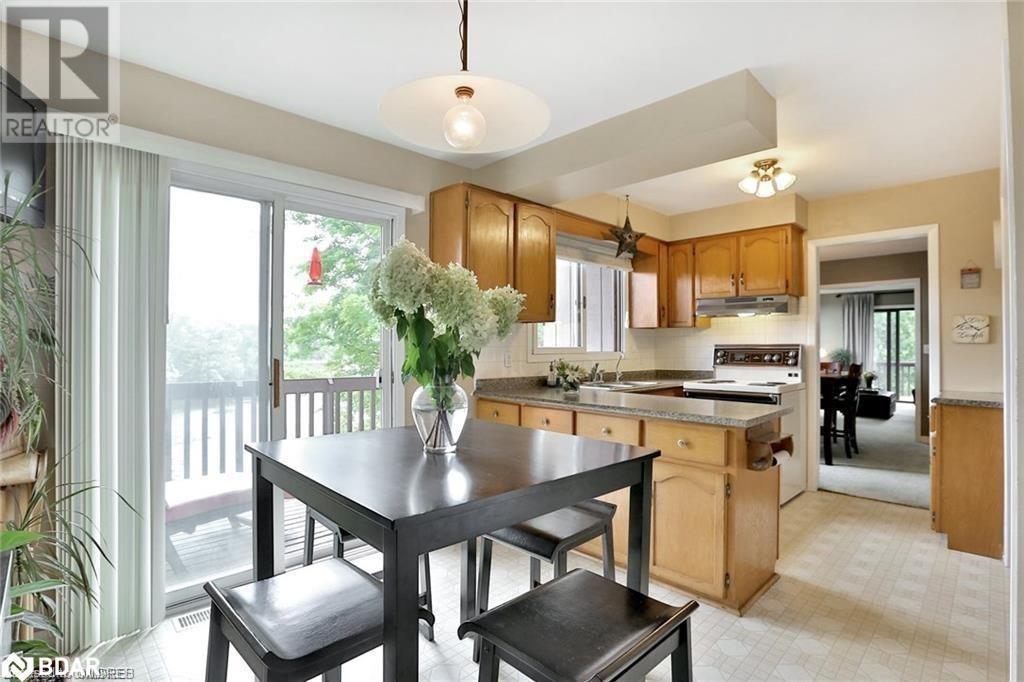 












225/269 CAMPBELL Avenue E

,
Campbellville,




Ontario
L0P1B0


