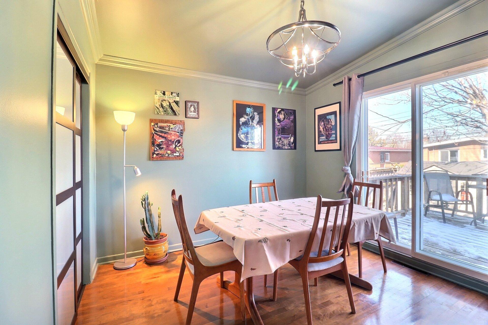 









90


Rue Chalmers

,
Longueuil (Greenfield Park),




QC
J4V3A5

