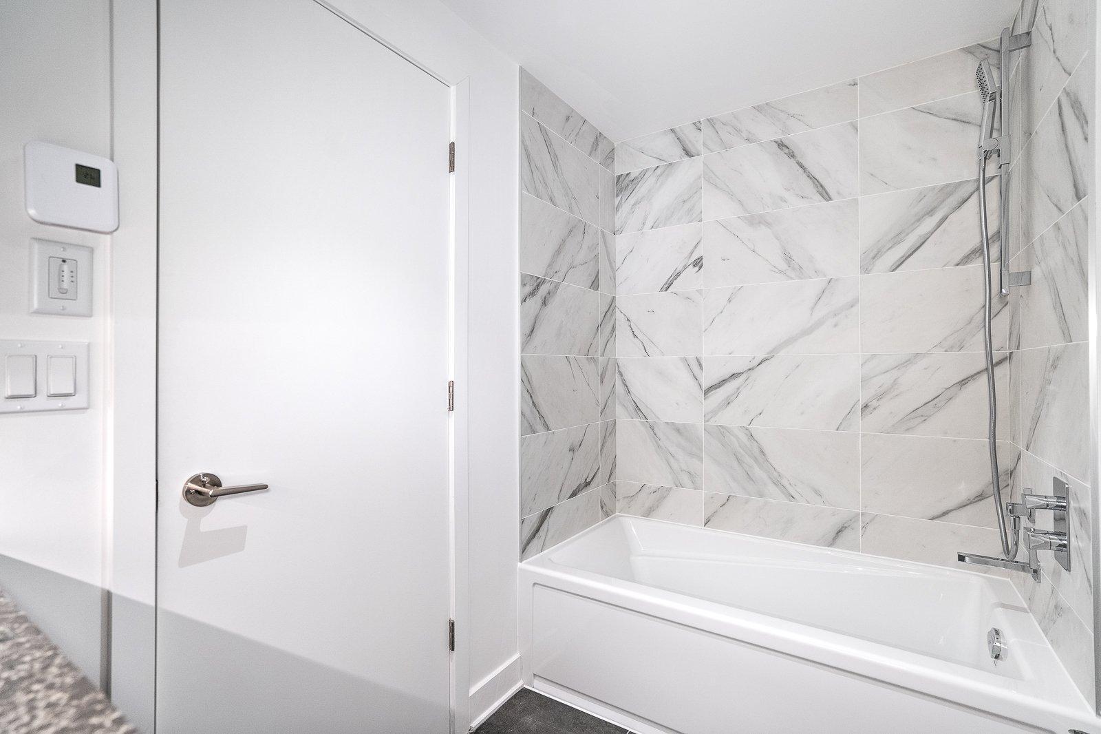 









170


Rue Rioux

, 516,
Montréal (Le Sud-Ouest),




QC
H3C0X3

