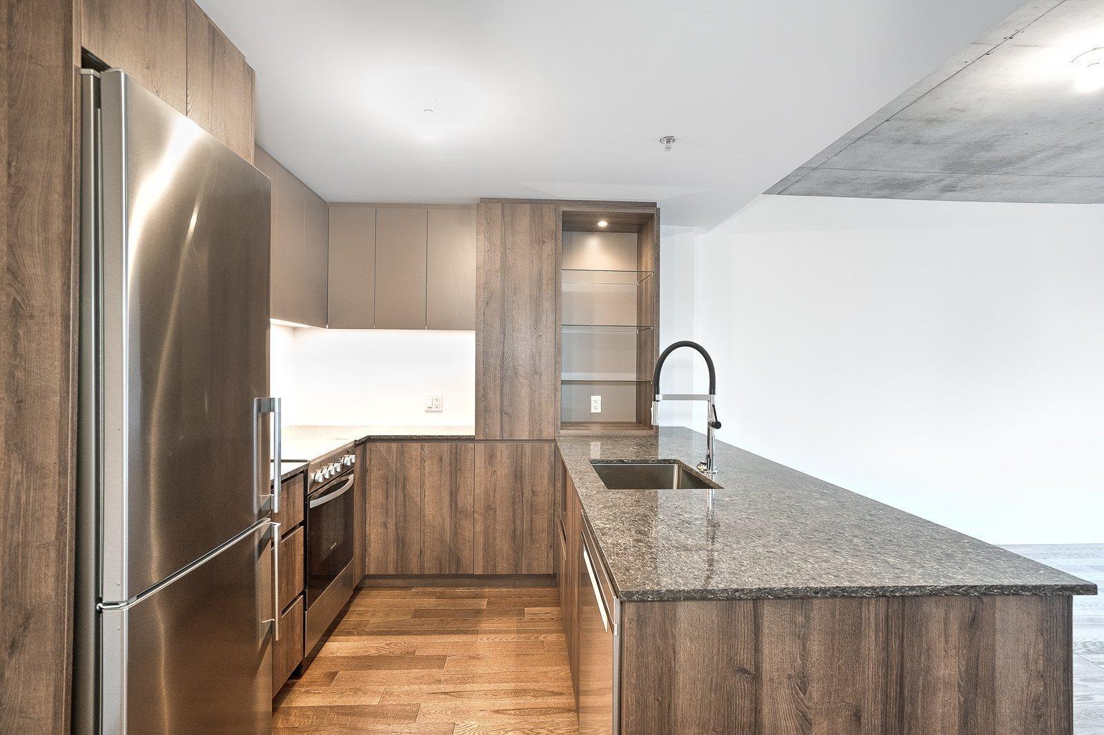 









170


Rue Rioux

, 516,
Montréal (Le Sud-Ouest),




QC
H3C0X3

