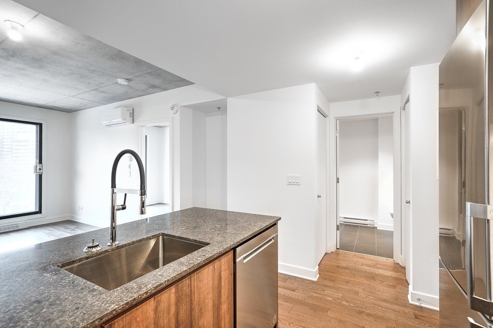 









170


Rue Rioux

, 516,
Montréal (Le Sud-Ouest),




QC
H3C0X3

