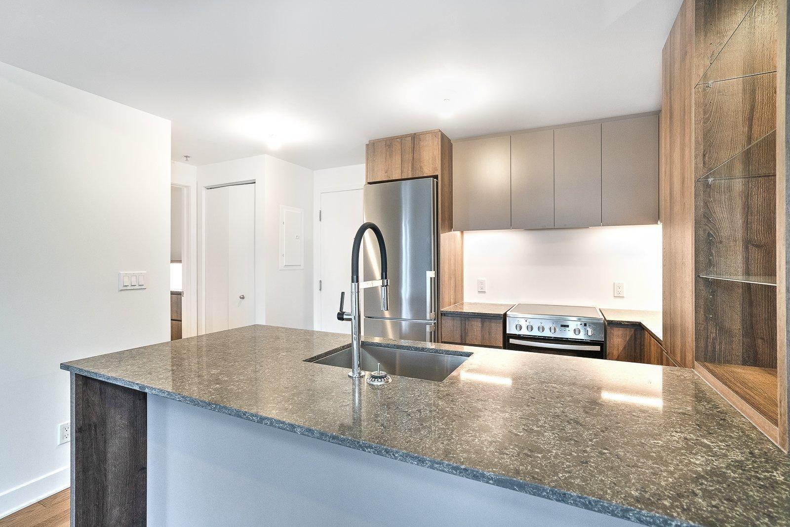 









170


Rue Rioux

, 516,
Montréal (Le Sud-Ouest),




QC
H3C0X3

