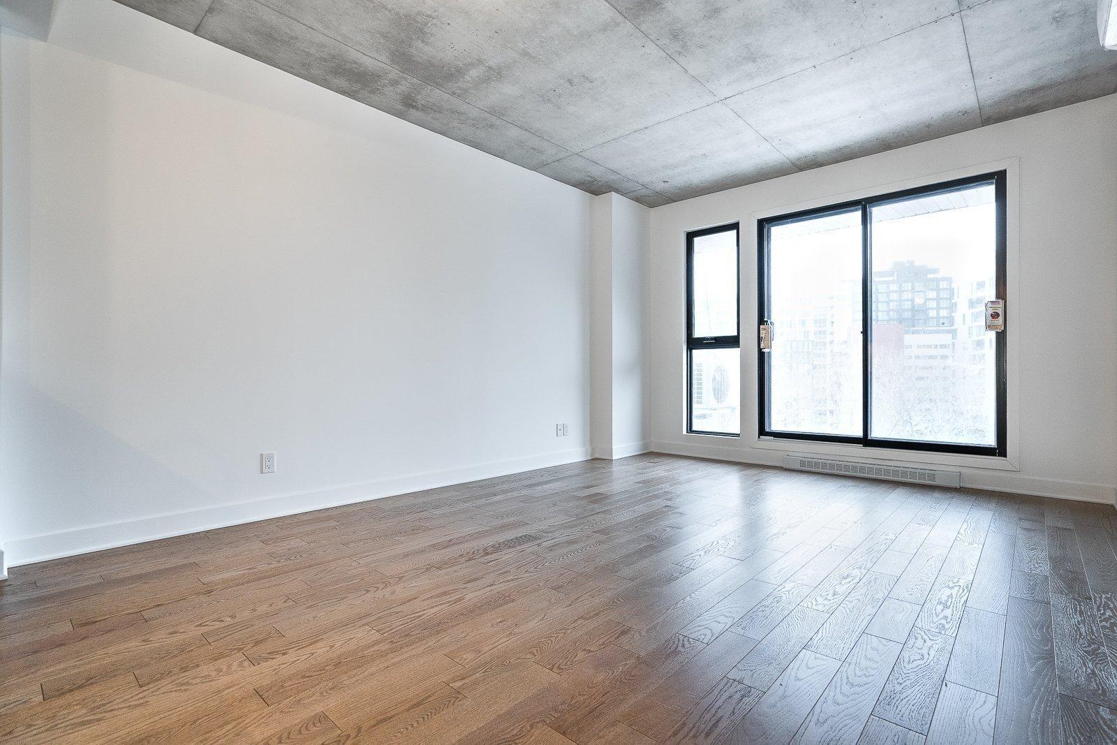 









170


Rue Rioux

, 516,
Montréal (Le Sud-Ouest),




QC
H3C0X3

