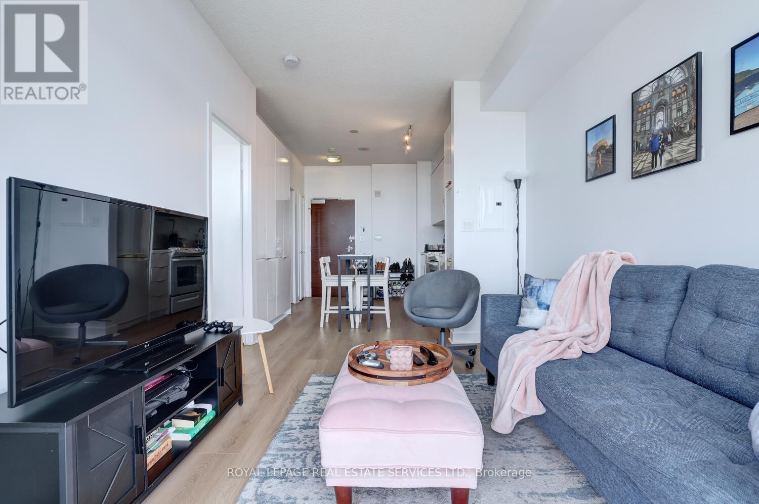 












3515 - 15 ICEBOAT TERRACE

,
Toronto,




Ontario
M5V4A5

