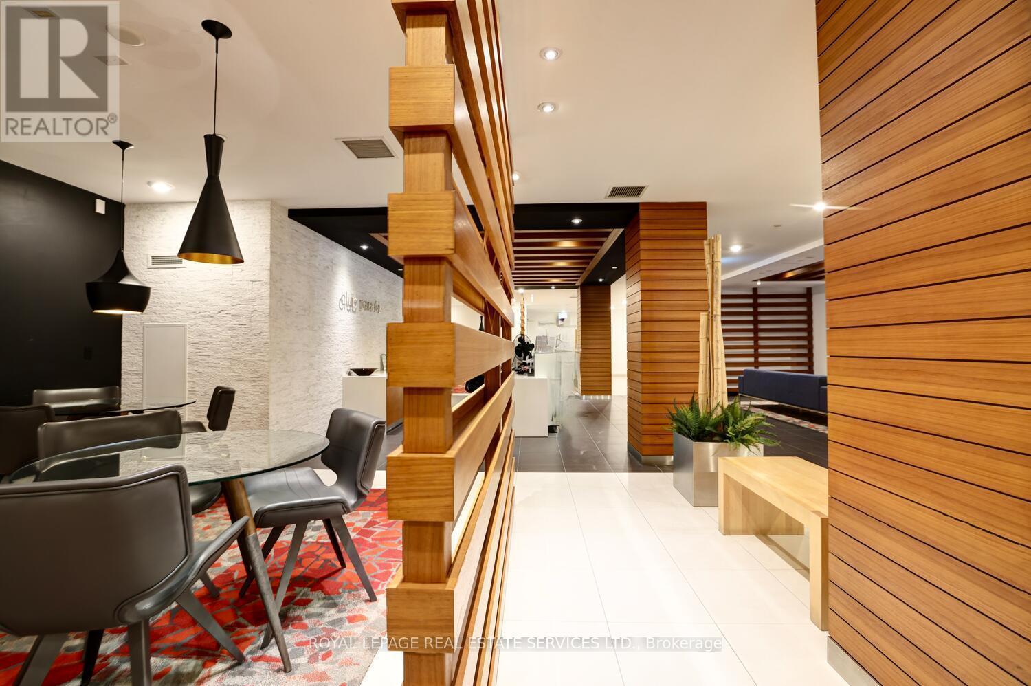 












3515 - 15 ICEBOAT TERRACE

,
Toronto,




Ontario
M5V4A5

