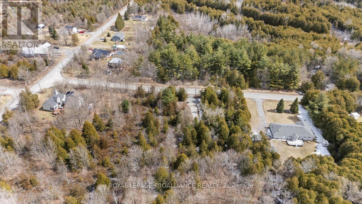 












817 CARSON ROAD

,
Centre Hastings,







Ontario
K0K3E0

