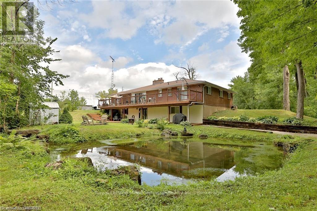 












225/269 CAMPBELL AVENUE E

,
Milton (Campbellville),







Ontario
L0P1B0

