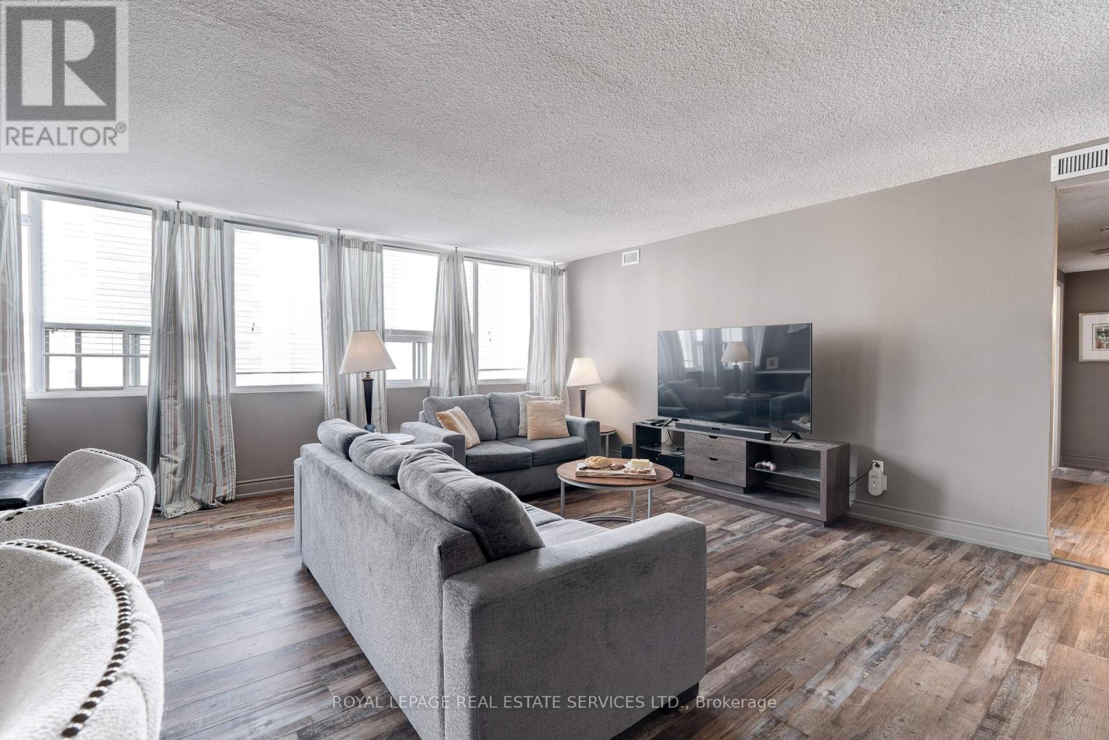 












808 - 120 DUKE STREET

,
Hamilton,




Ontario
L8P4T1

