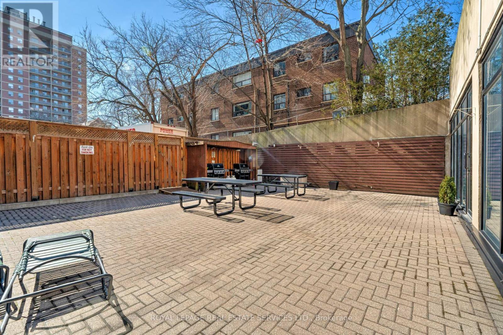 












808 - 120 DUKE STREET

,
Hamilton,




Ontario
L8P4T1

