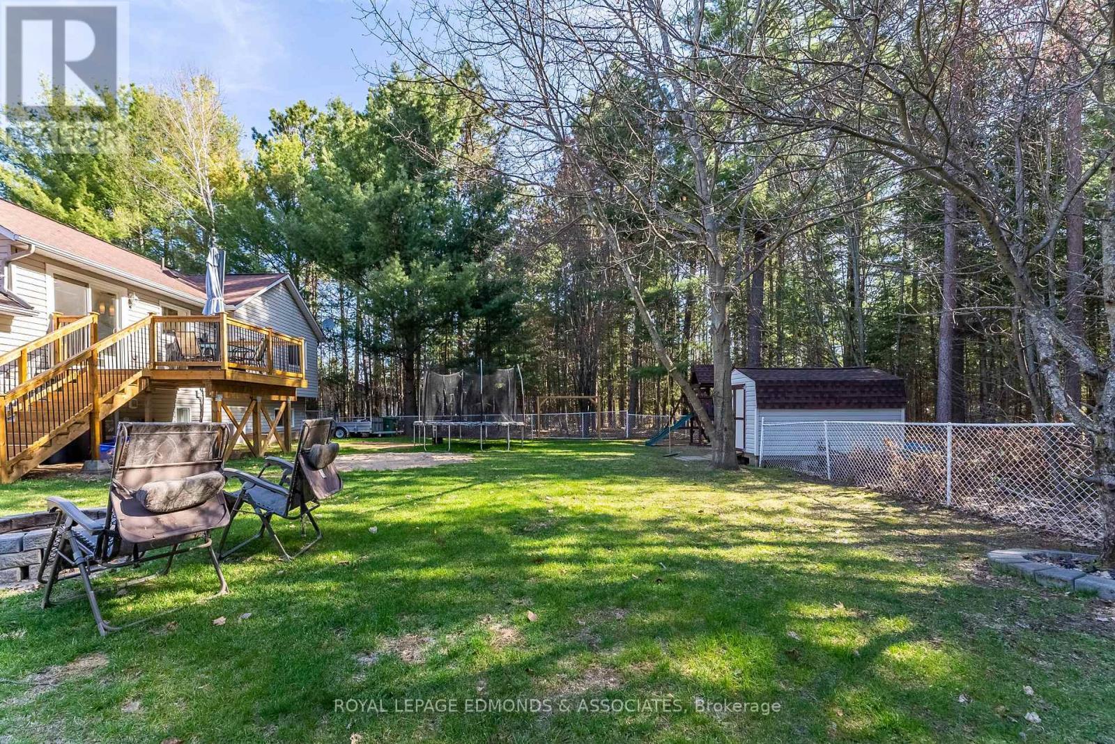 












7 BLUEJAY WAY

,
Petawawa,




Ontario
K8H3N9


