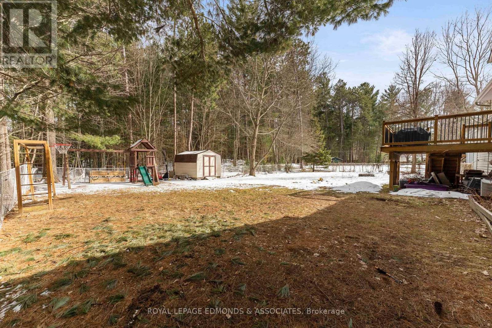 












7 BLUEJAY WAY

,
Petawawa,




Ontario
K8H3N9

