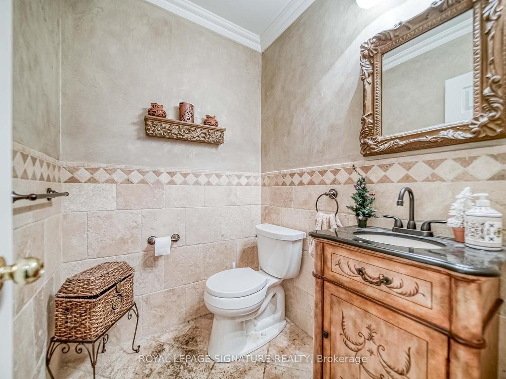 









3206


Forrestdale

Circle,
Mississauga,




ON
L5N 6V4

