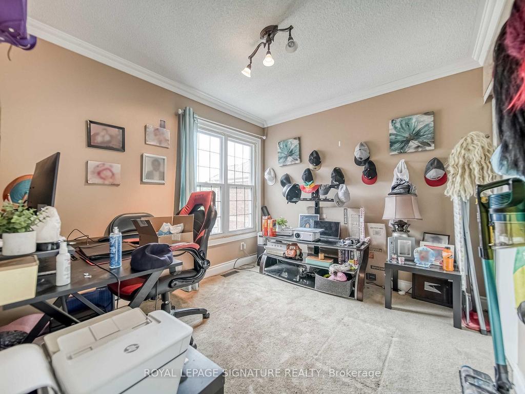 









3206


Forrestdale

Circle,
Mississauga,




ON
L5N 6V4

