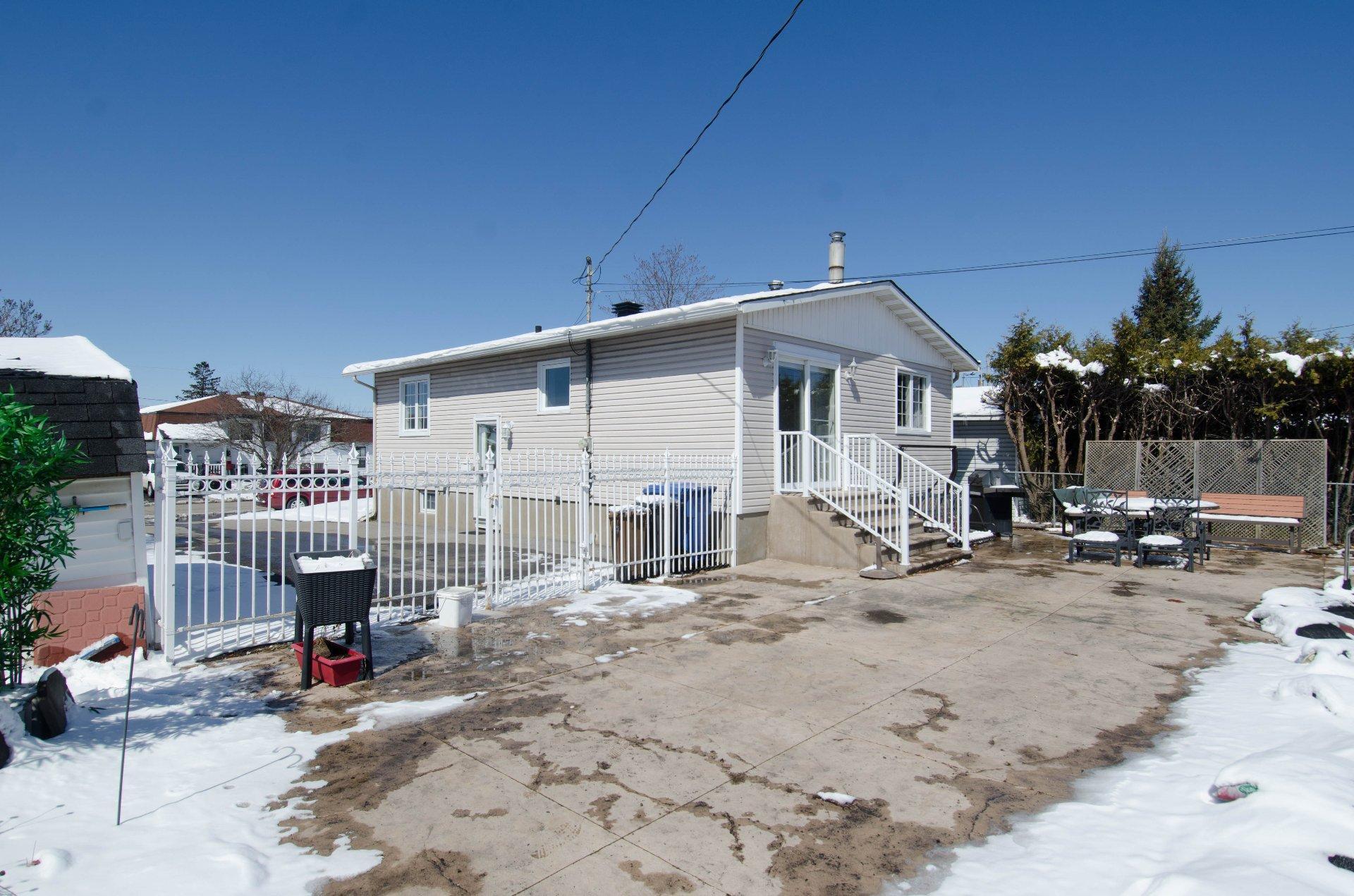 









27


Rue de Bonaventure

,
Gatineau (Gatineau),




QC
J8T3V2

