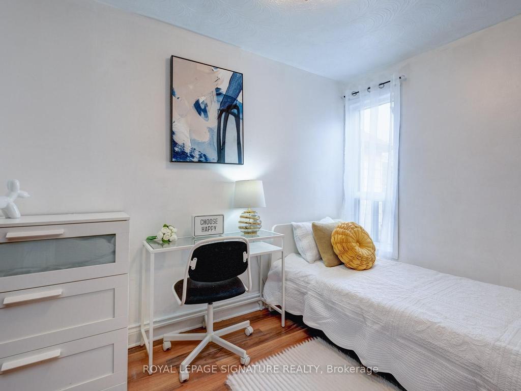 









259


Claremont

Street,
Toronto,




ON
M6J 2N1

