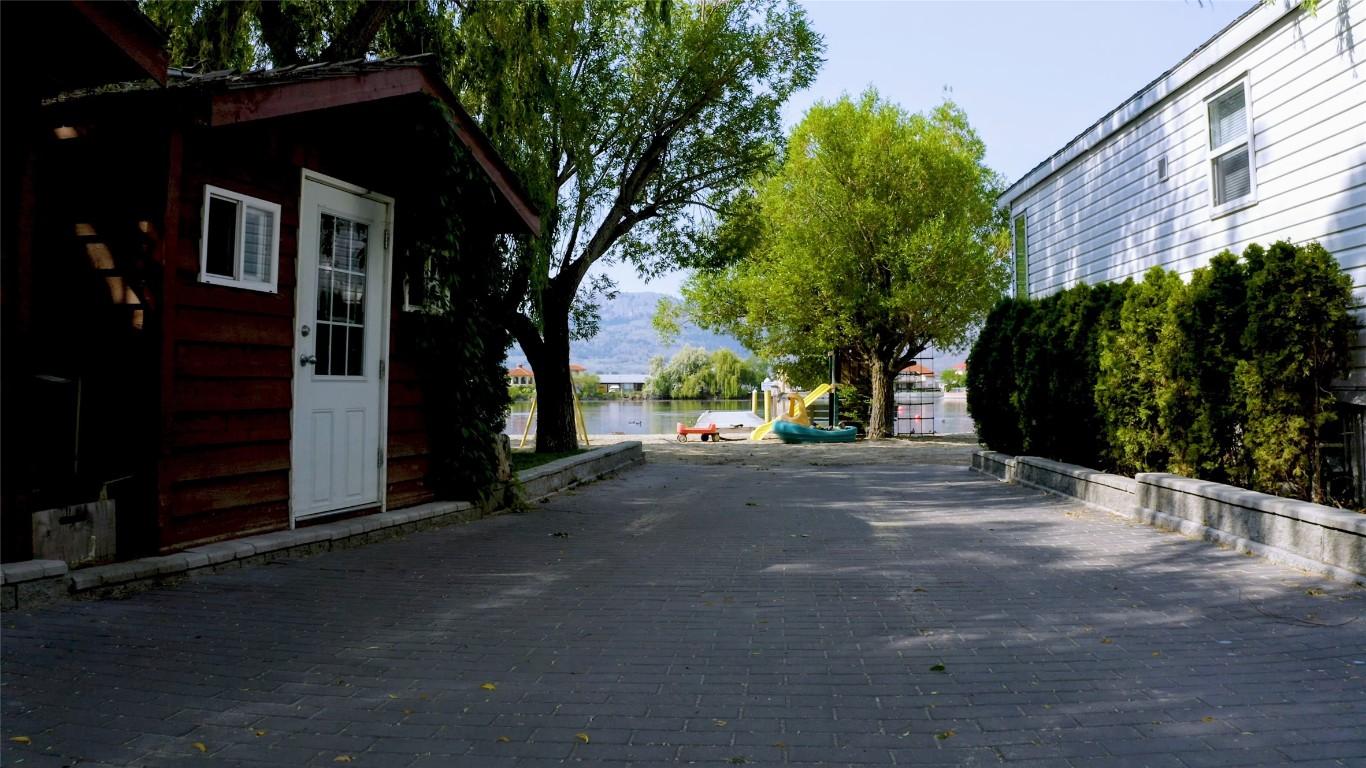 









5901


MAIN

Street, 57,
Osoyoos,




BC
V0H 1V3

