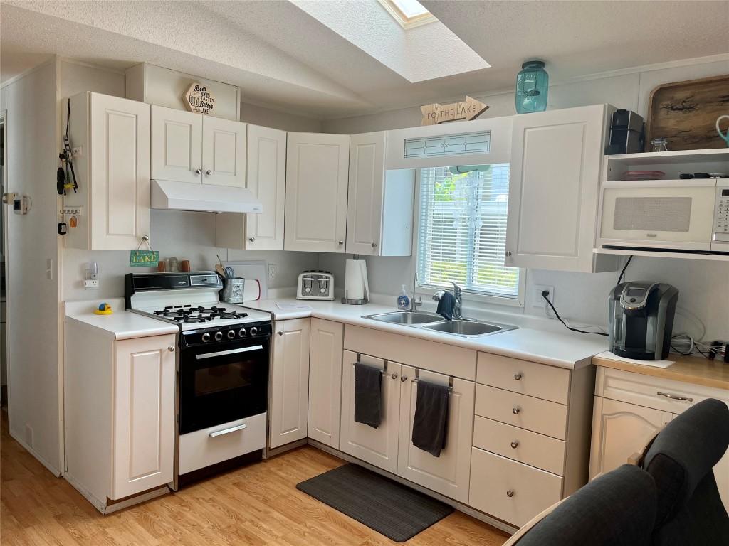









5901


MAIN

Street, 57,
Osoyoos,




BC
V0H 1V3

