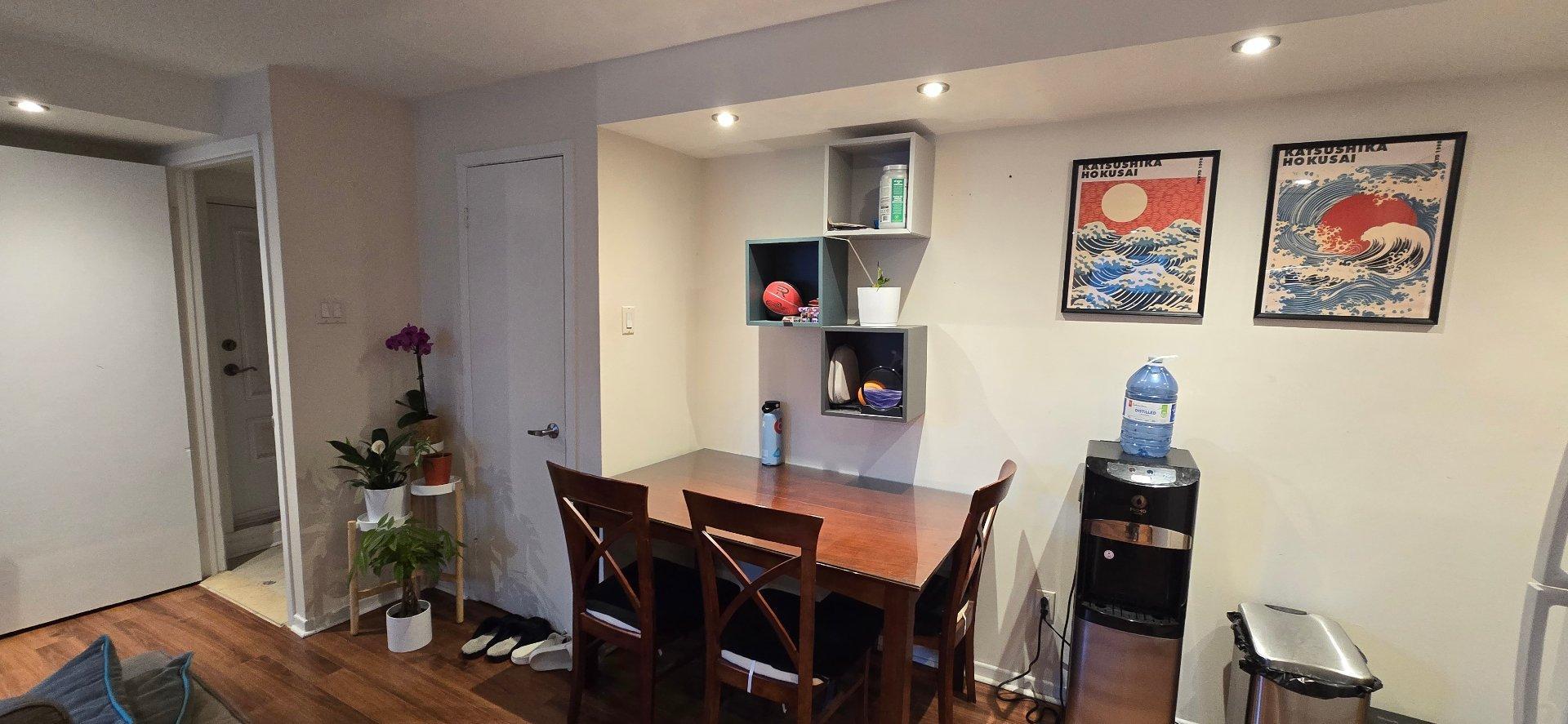









10061


Rue Jules-Crépeau

,
Montréal (Ahuntsic-Cartierville),




QC
H4N2Z4

