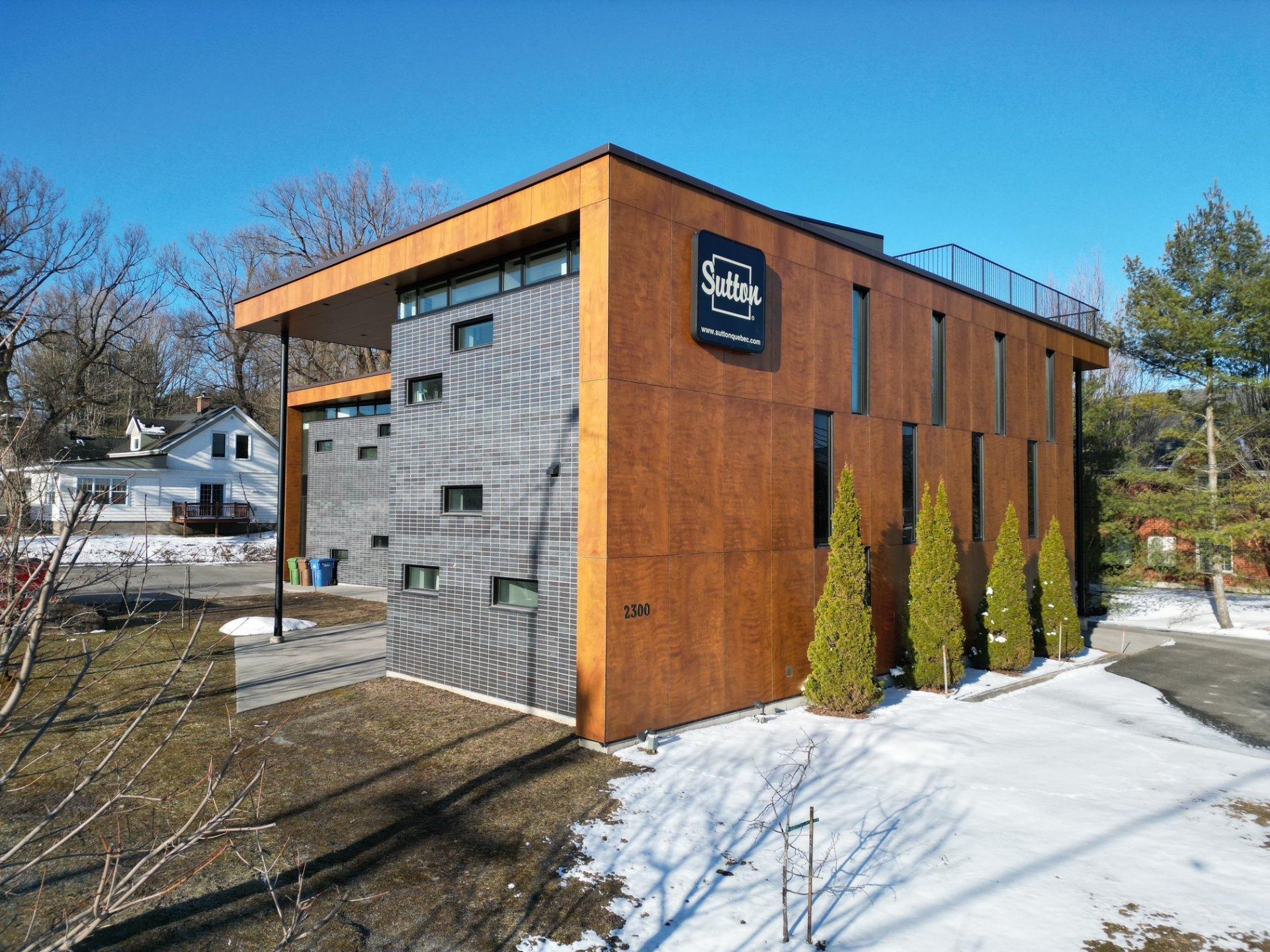 









2300

 - 2302


Rue Principale O.

,
Magog,




QC
J1J0J1

