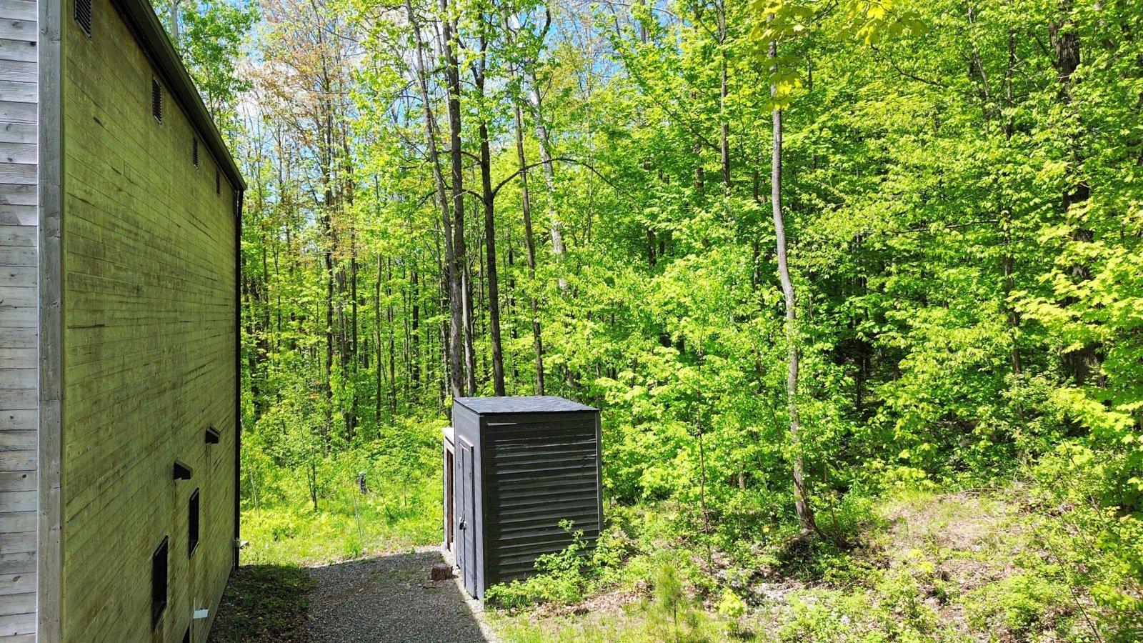 









15


Ch. du Sous-Bois

,
Eastman,




QC
J0B1P0

