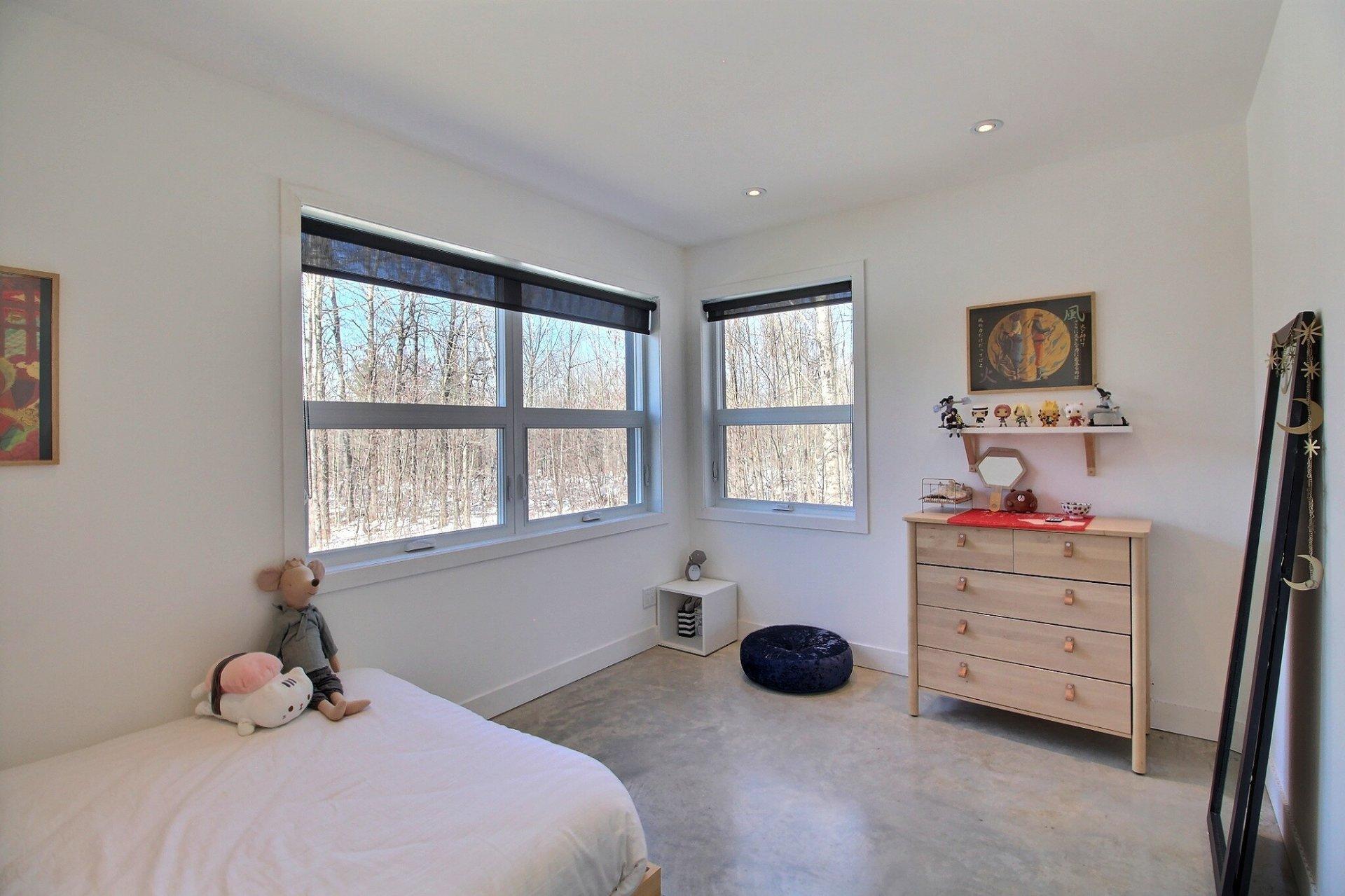 









15


Ch. du Sous-Bois

,
Eastman,




QC
J0B1P0

