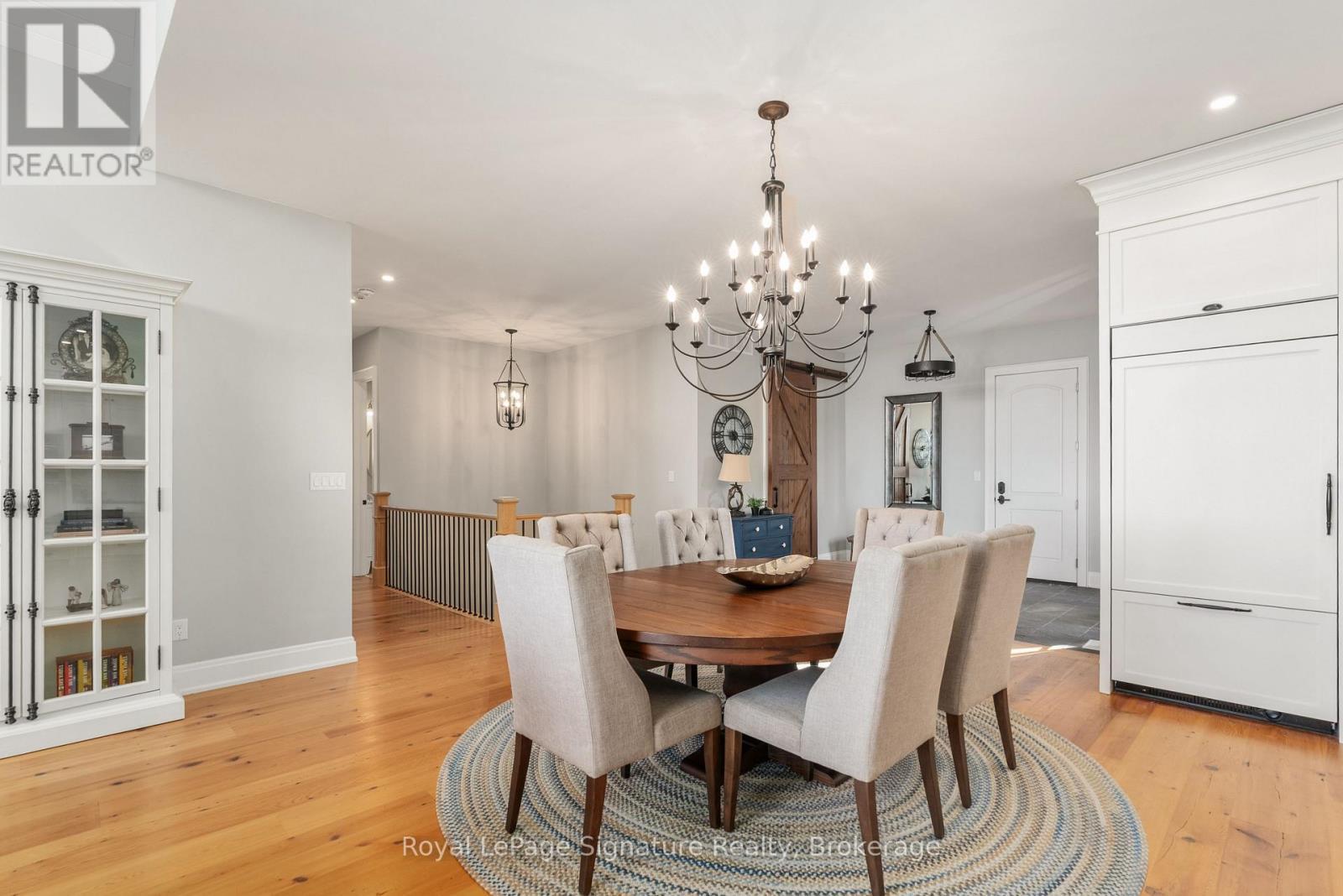 












129 LAKESHORE ROAD S

,
Meaford,




Ontario
N4L0A7

