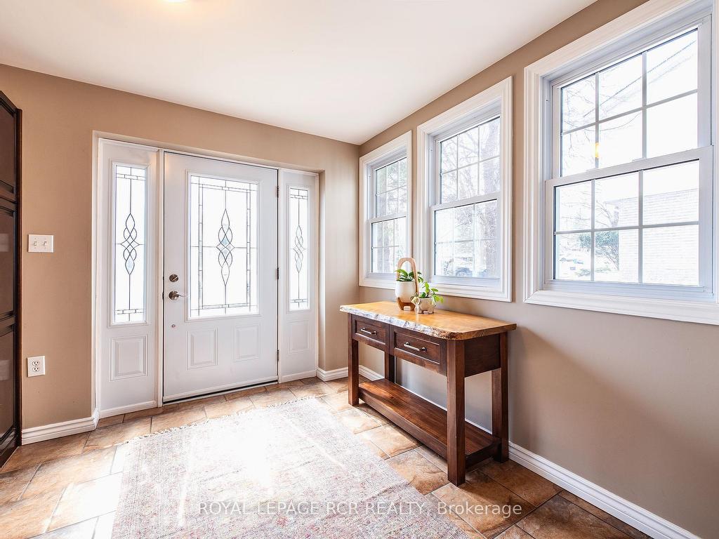 









35


Elm

Avenue,
Orangeville,




ON
L9W 3G3

