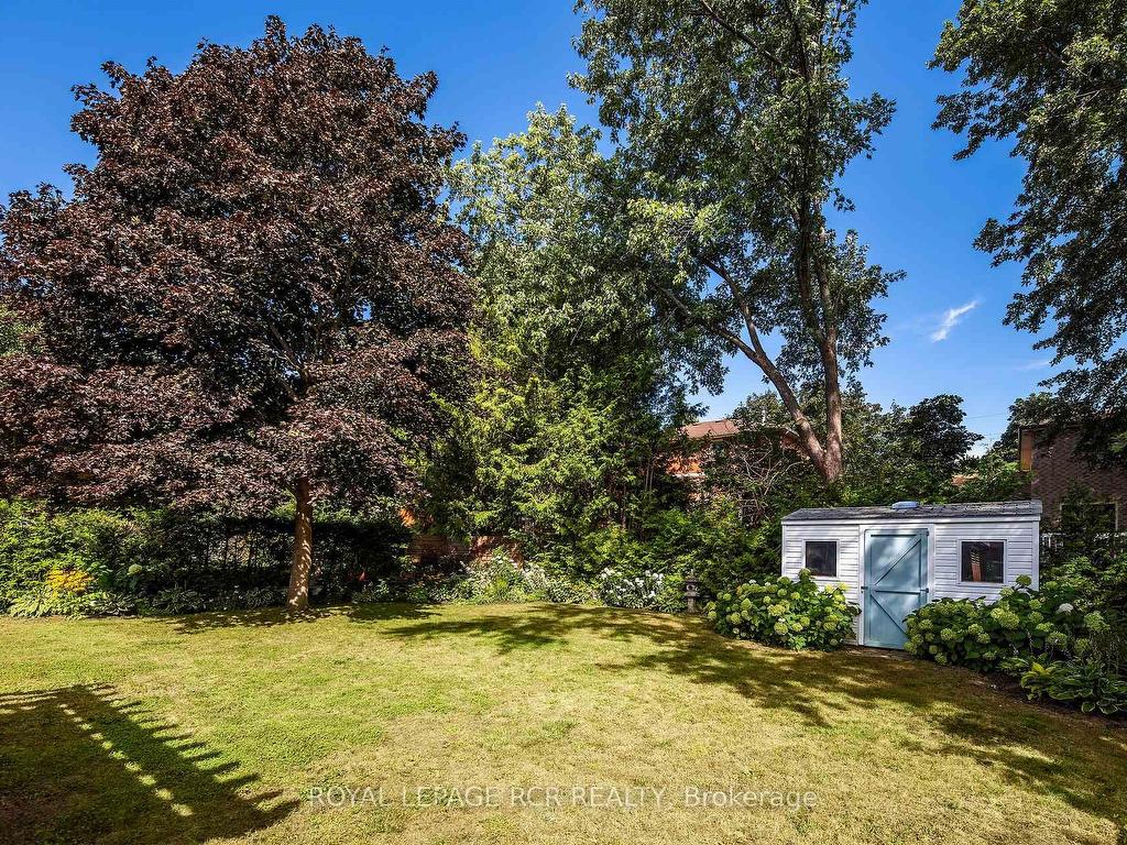 









35


Elm

Avenue,
Orangeville,




ON
L9W 3G3

