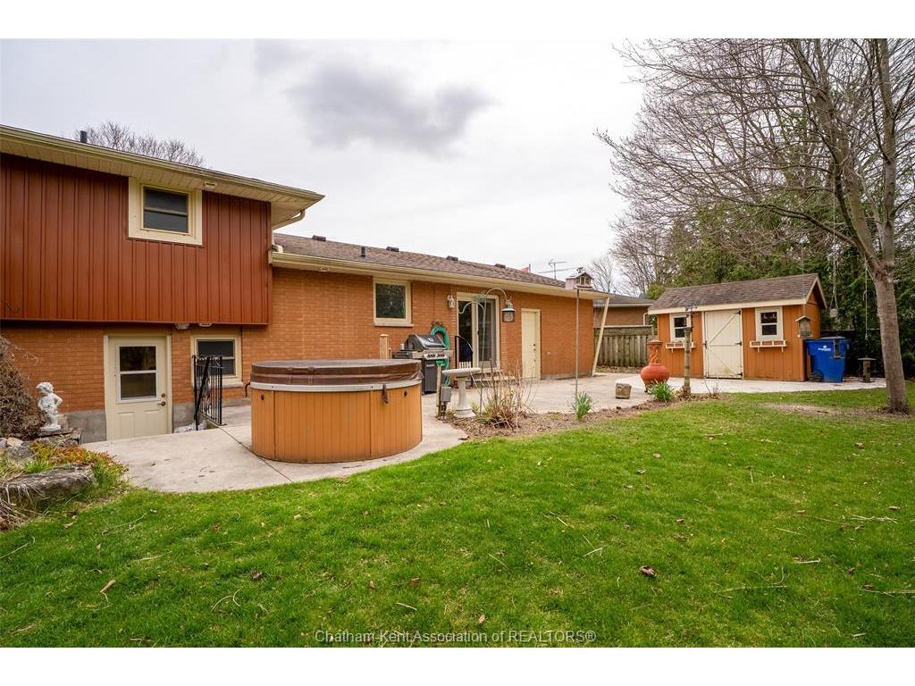 









19


Dove

Place,
Chatham,




ON
N7L 1H1

