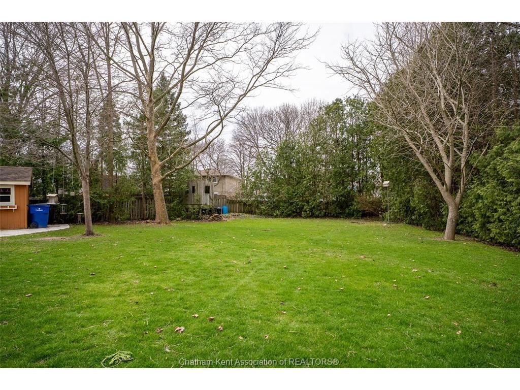 









19


Dove

Place,
Chatham,




ON
N7L 1H1

