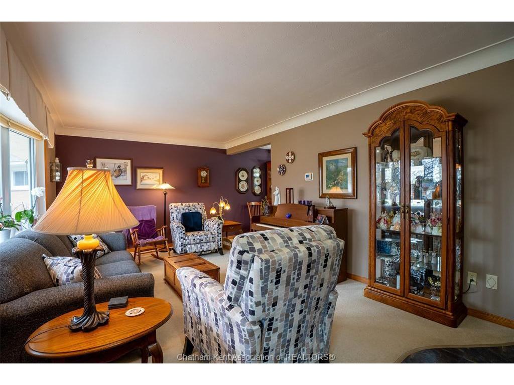 









19


Dove

Place,
Chatham,




ON
N7L 1H1


