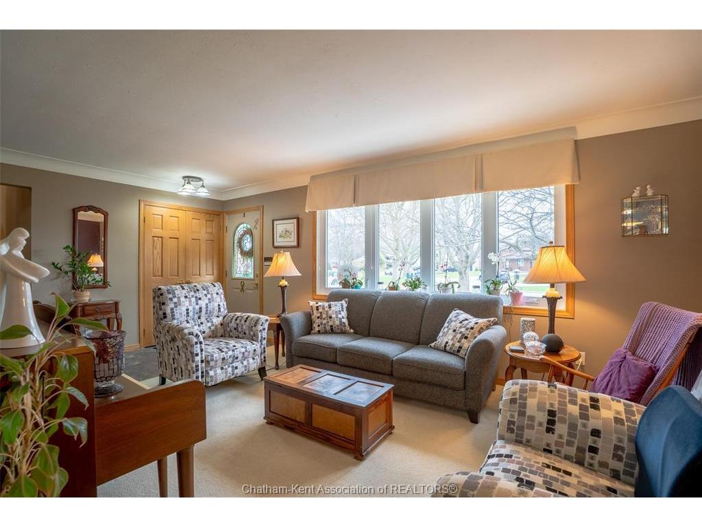 









19


Dove

Place,
Chatham,




ON
N7L 1H1

