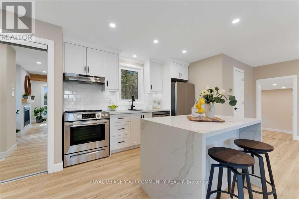 












7847 OAKRIDGE DRIVE

,
Ramara,




Ontario
L0K2B0

