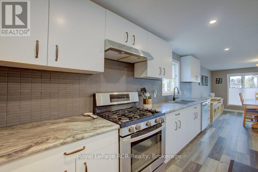 












174 CONESTOGA STREET

,
Wellington North (Arthur),




Ontario
N0G1A0

