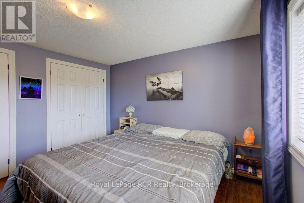 












174 CONESTOGA STREET

,
Wellington North (Arthur),




Ontario
N0G1A0

