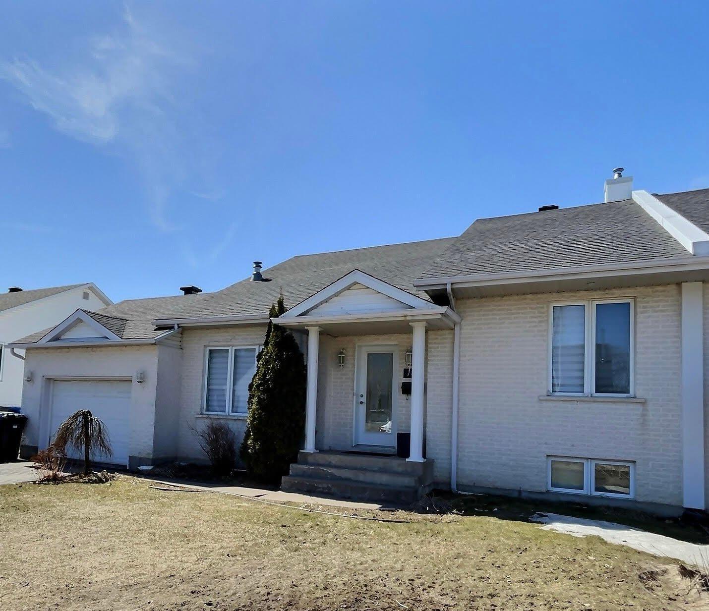 









785


Rue Brosseau

,
Trois-Rivières,




QC
G9A6J9


