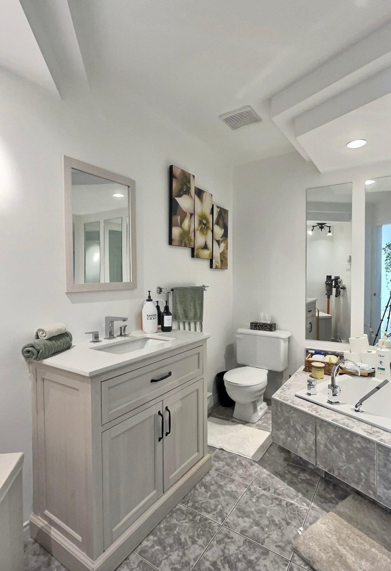 









785


Rue Brosseau

,
Trois-Rivières,




QC
G9A6J9

