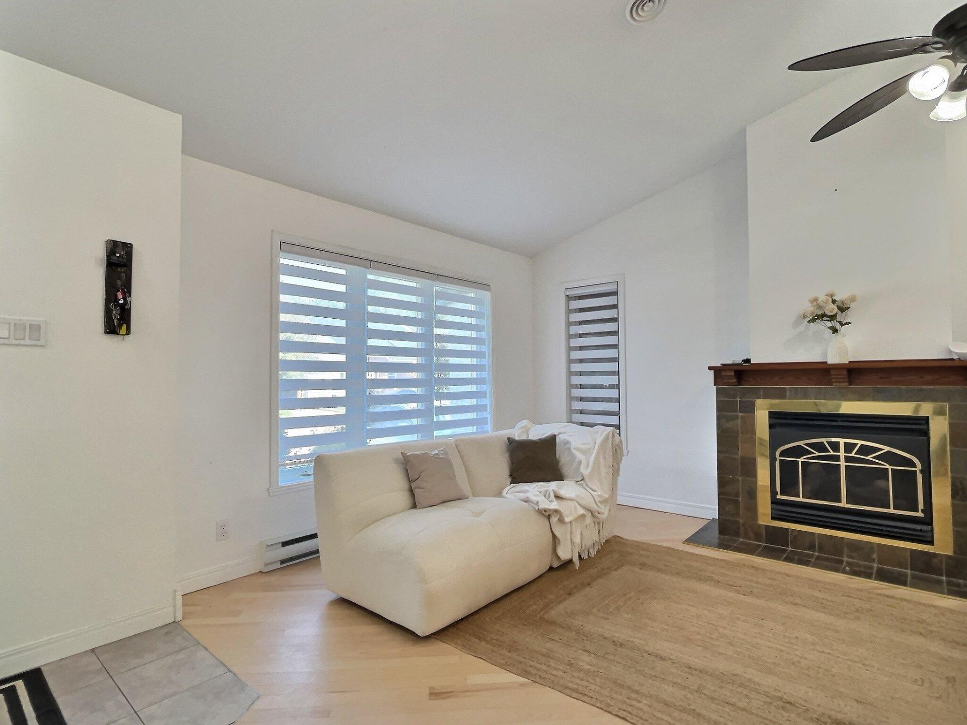 









785


Rue Brosseau

,
Trois-Rivières,




QC
G9A6J9

