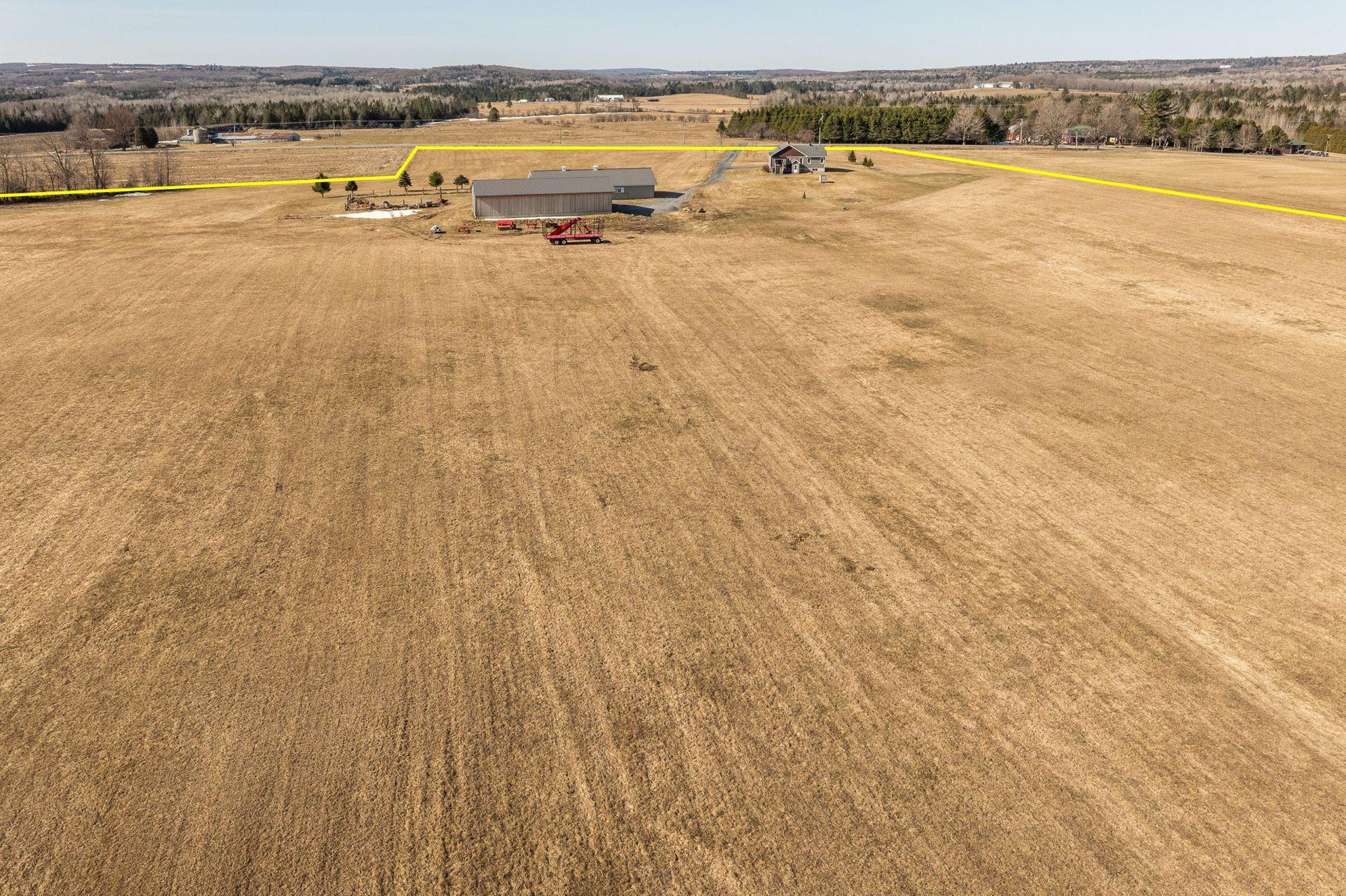 









970


Ch. Grainger

,
Melbourne,




QC
J0B2B0

