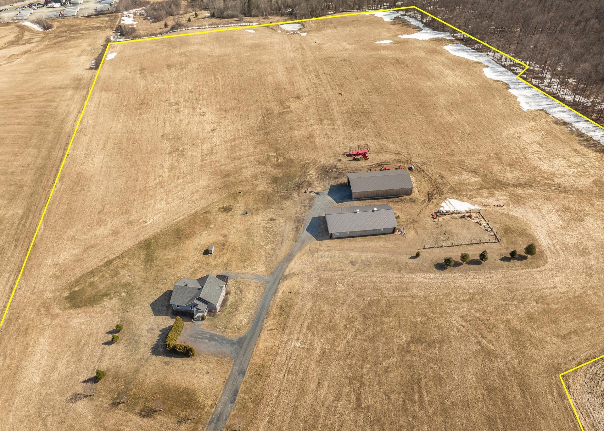 









970


Ch. Grainger

,
Melbourne,




QC
J0B2B0

