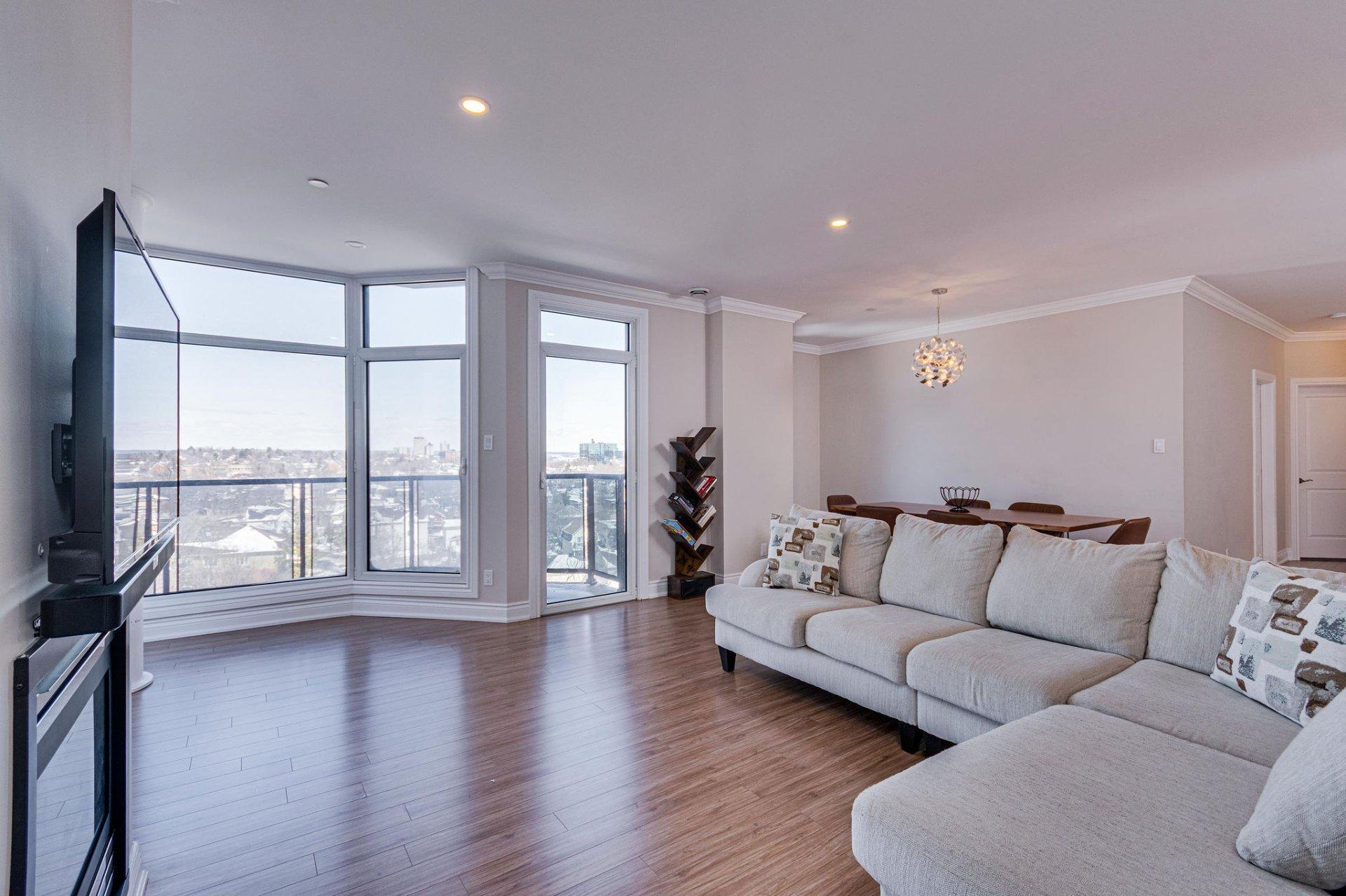 









224


Boul. Alexandre-Taché

, 604,
Gatineau (Hull),




QC
J9A0B8

