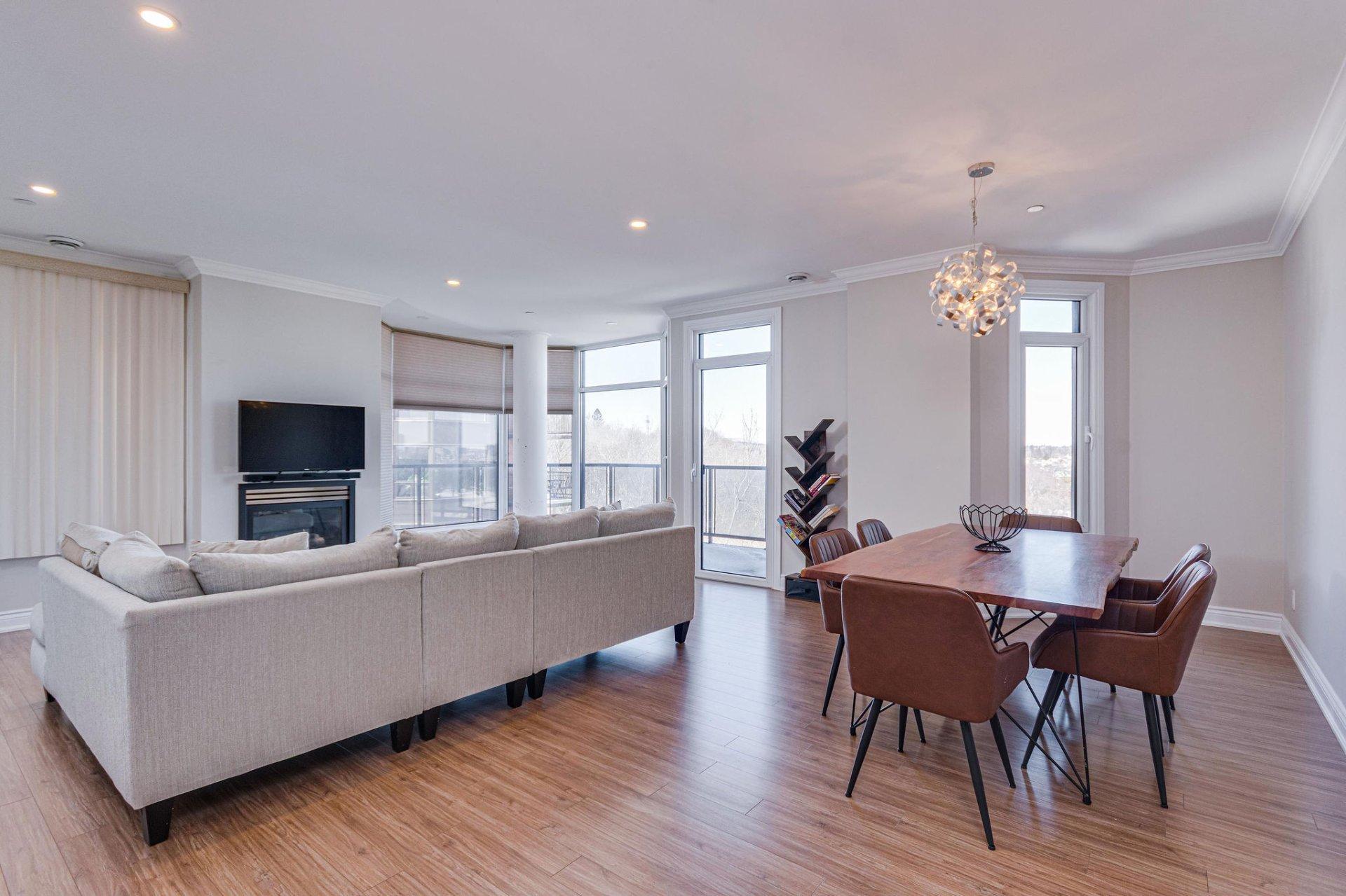 









224


Boul. Alexandre-Taché

, 604,
Gatineau (Hull),




QC
J9A0B8


